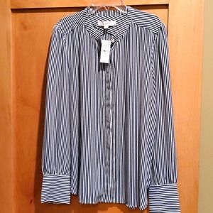 Loft NWT blouse cute back M